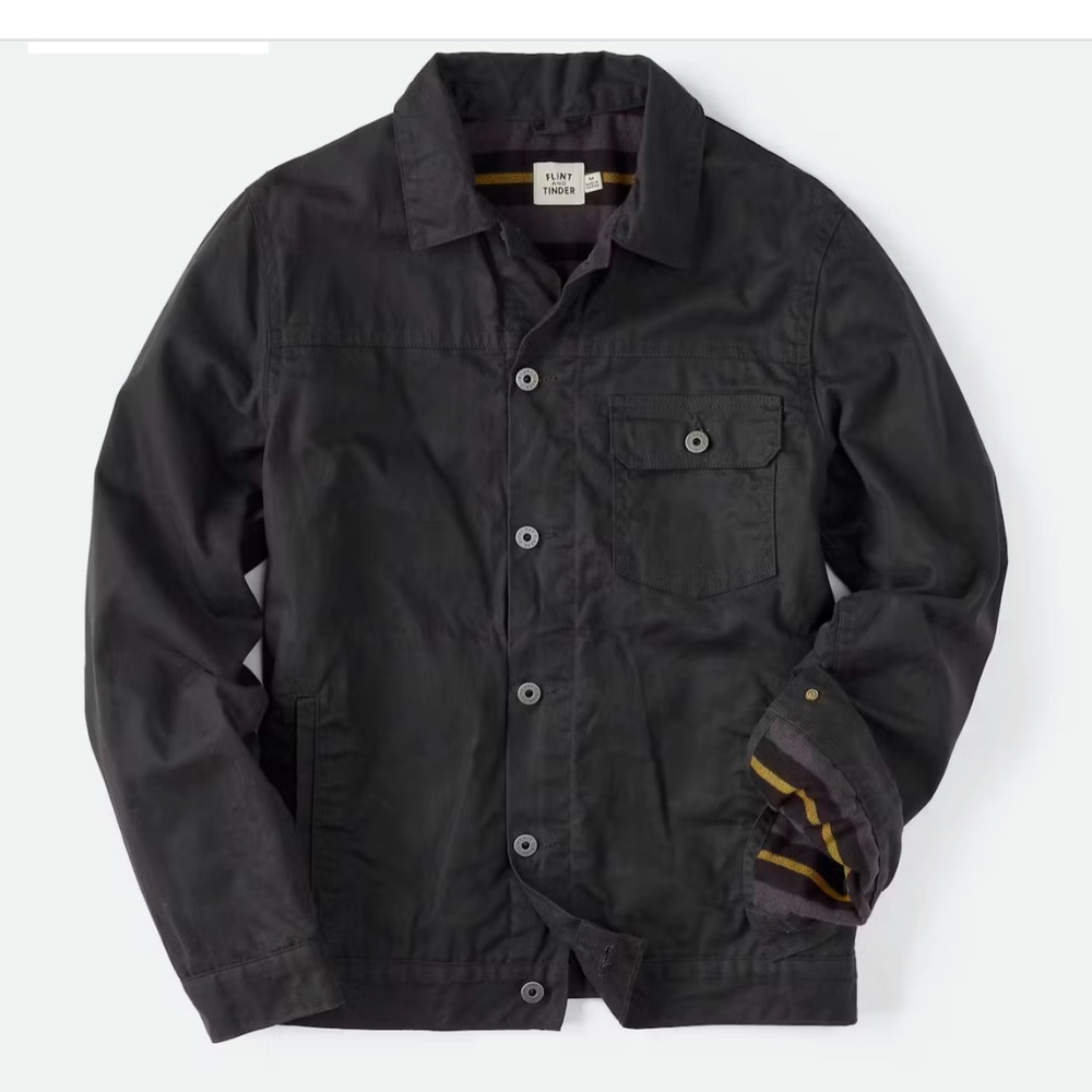 Huckberry Flint & Tinder Flannel-Lined Waxed Trucker Jacket  in Coal